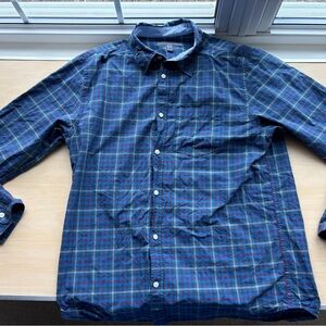 Old Navy Men's Navy and Red Plaid Button Down Shirt